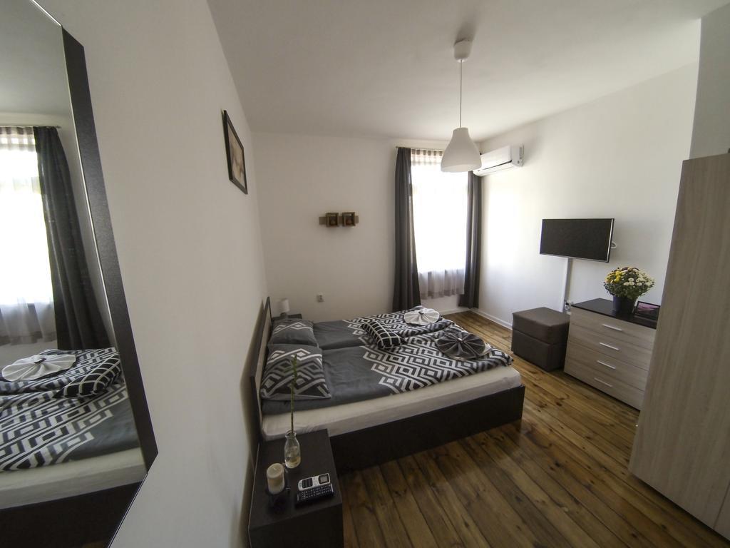 Graf Ignatiev - 3Br Apart Szófia Kültér fotó